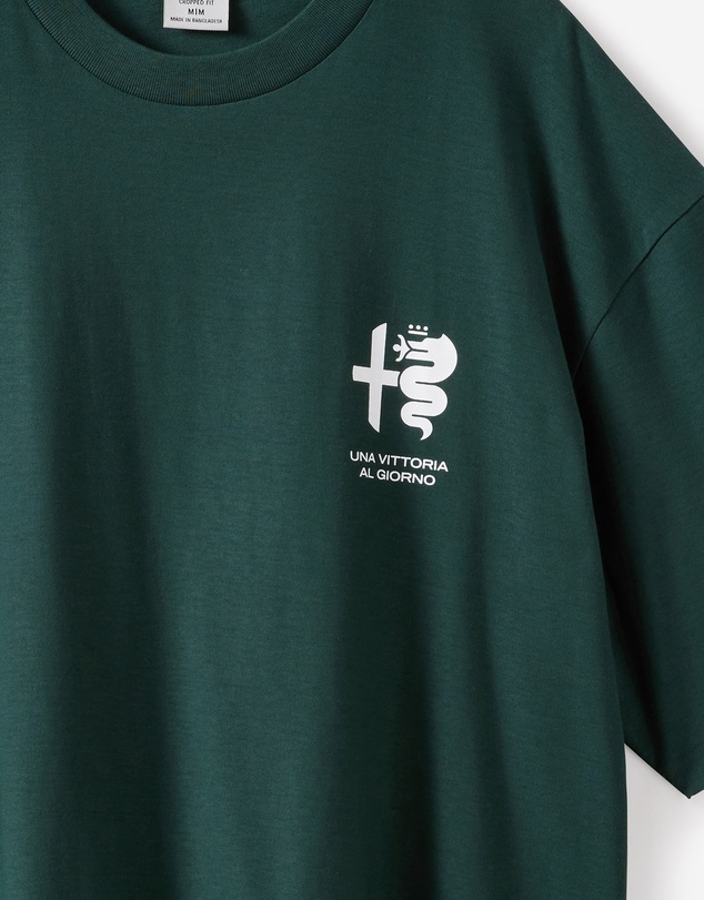 Cotton On - Cropped Fit Alfa Romeo T-Shirt