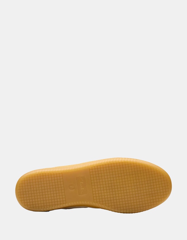 Clarks - Nykole Step White