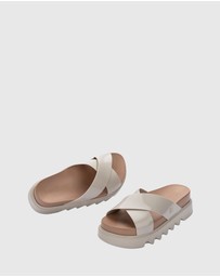 Melissa - Melissa Cozy Cross Platform