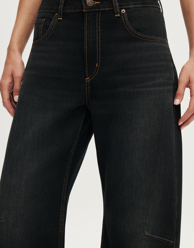 Cotton On - Mid Rise Barrel Jean