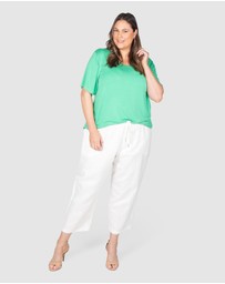 Love Your Wardrobe - Kelly Dipped Hem T-shirt
