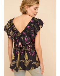 NEXT - Sleeveless Ruffle V-Neck Top