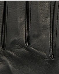 DENTS - Unlined Leather Driving Gloves worn by Daniel Craig in Black