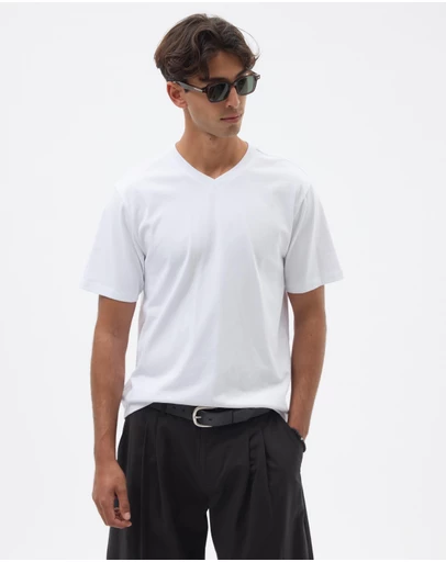 AERE - V-Neck Cotton Tee