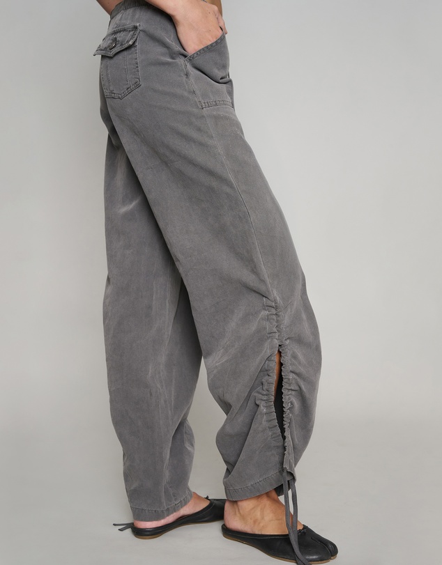Love and Nostalgia - Big Baddie Pant - Pigment Black