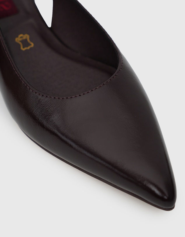 Betts - Chaps Leather Low Heel Pumps