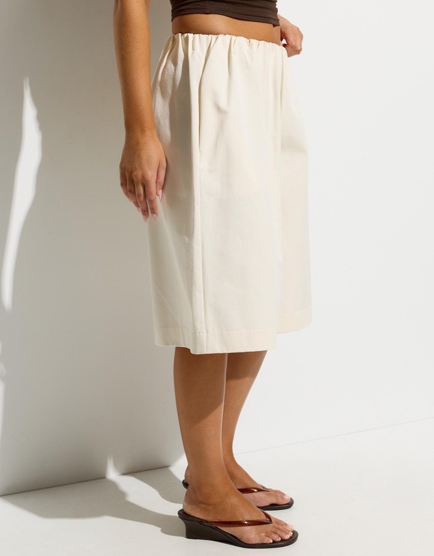 Dazie - Cyprus Longline Bermuda Shorts