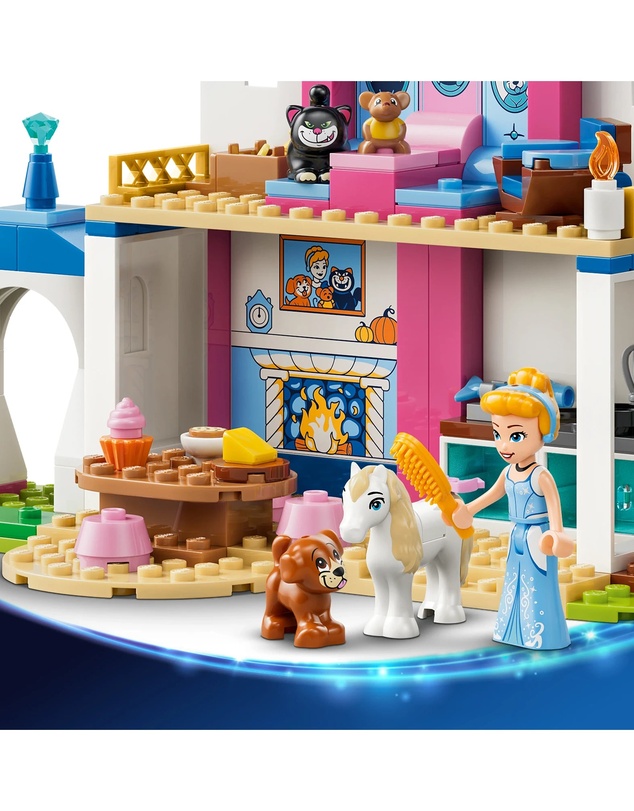 LEGO - 43283 Cinderella Animal Friends Castle