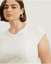 Atmos&Here Curvy - Lorry Keyhole Linen Blend Maxi Dress