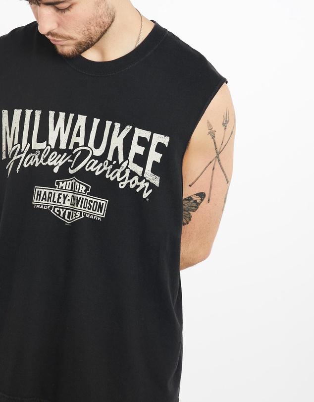Vintage by The Real Deal - Pre Loved - Vintage Harley Davidson Milwaukee Tank