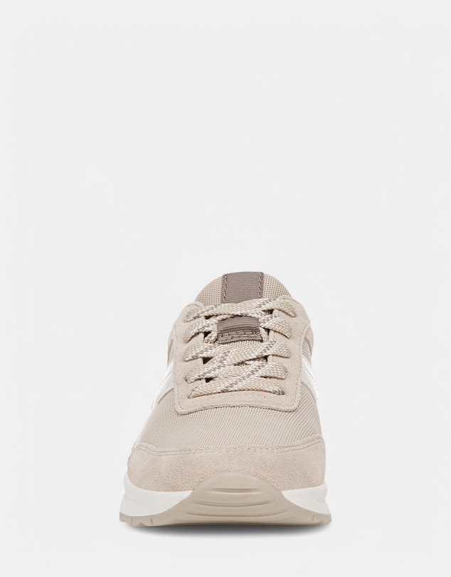 Naturalizer - Shay Jogger Lace-Up Sneaker - White/Beige