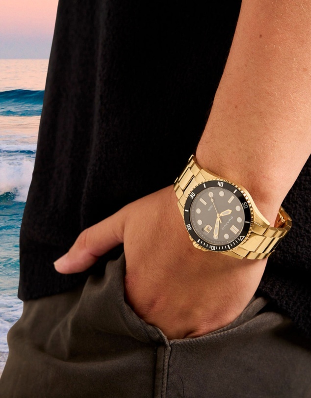Maxum - Prince Black Dial, Gold Tone Case & Bracelet
