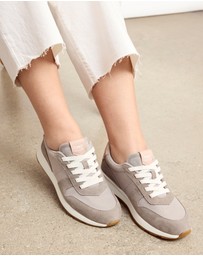 TOMS - TRVL Lite Retro Sneaker - Women's