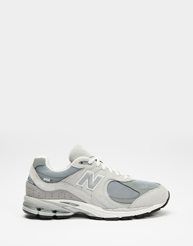 New Balance - M2002RXV1 - Men's