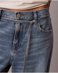 Calvin Klein Jeans - Low Rise Baggy Jeans
