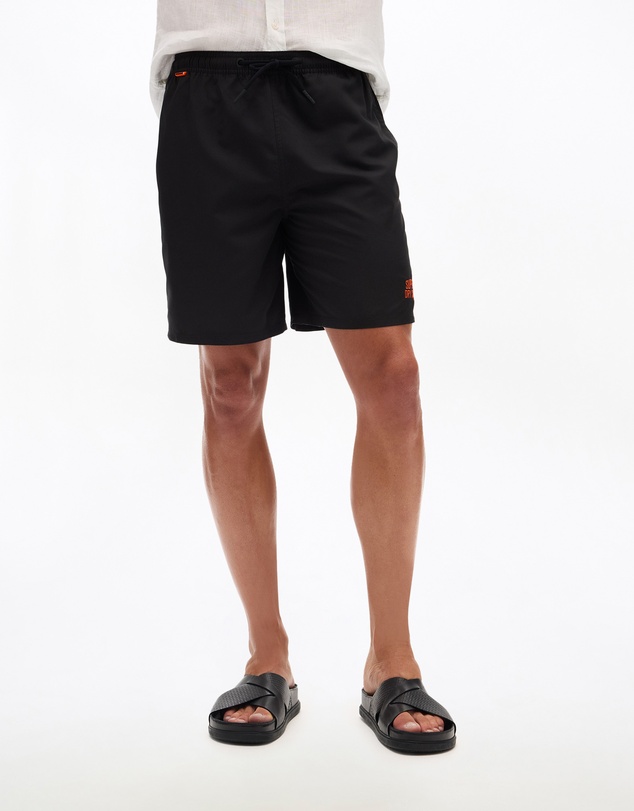 Superdry - Essential 17