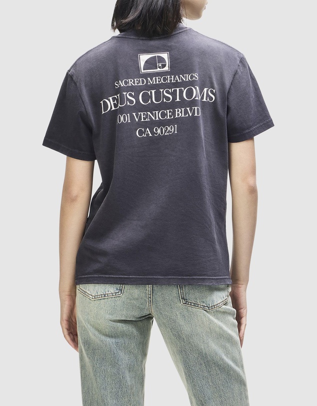Deus Ex Machina - Perfect Ratio Tee