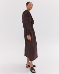 Cloth & Co. - The Shirred Billow Sleeve Dress | Brazil Nut