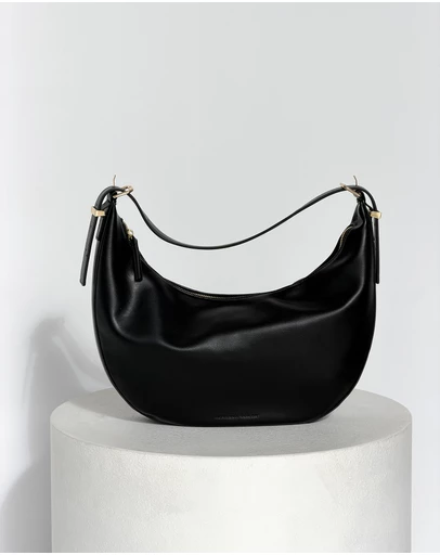 Morgan & Taylor - Sawyer Shoulder Handbag in Black