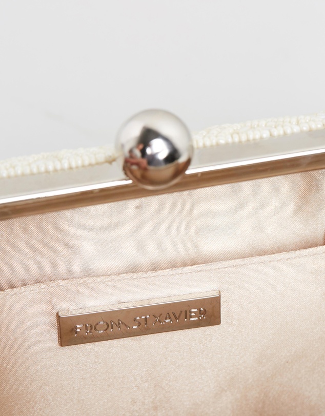 From St Xavier - Wifey Medium Clutch