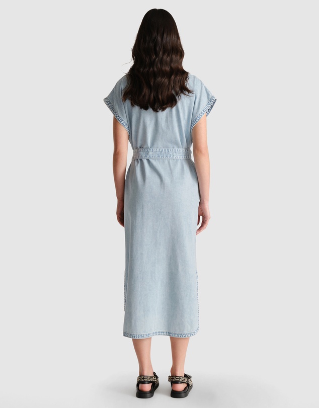 Decjuba - D-Luxe Denim Maxi Dress