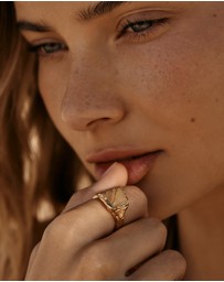 Amber Sceats - Kelso Ring