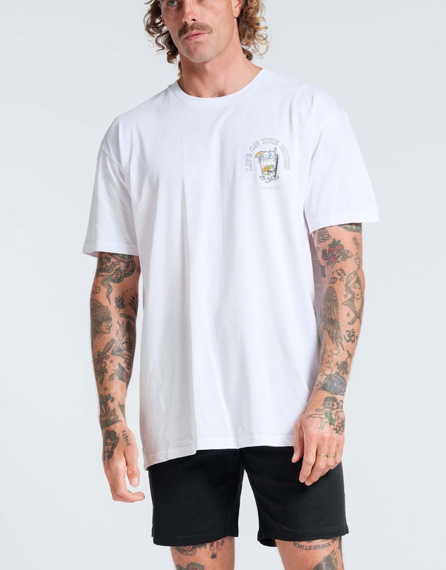 Vacancy Co - Life on the Rocks Tee