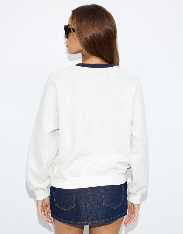 Dazie - Montana V-Neck Sweat Top