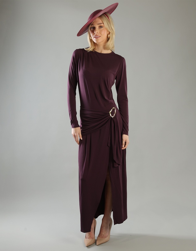 Morgan & Taylor - Mona Racewear Plate Hat in Burgundy Red