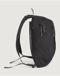 Kathmandu - Gluon Beyond Backpack - 18L