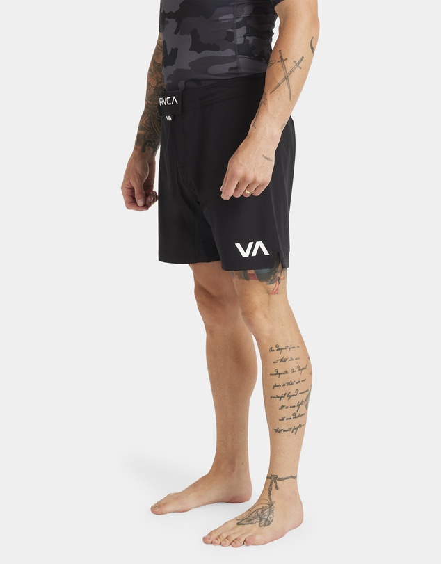 RVCA - Mens Fight Scrapper Elastic 17