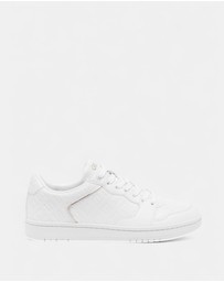 GUESS - Loovie Low-Top Sneakers