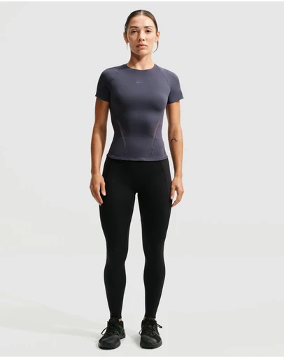 Nike - Universa Mesh SS Top