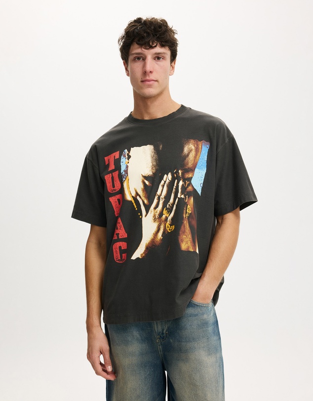 Cotton On - Box Fit Premium Music T-Shirt