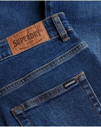Superdry - High Rise Mom Slim Fit Jean