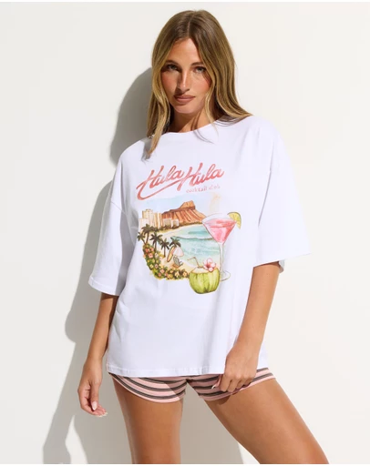 Dazie - Hula Hula Oversized Graphic Tee