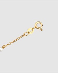 Elli Jewelry - Bracelet Hand Chain Trend with Shell Core Pearls in 925 Sterling Silver Gold Plated