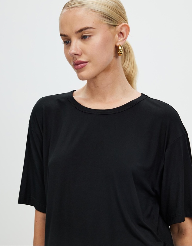 Third Form - Push Pull Tee