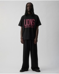 Strateas Carlucci x AFL - Brisbane Lions Club Tee
