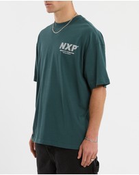 Nena & Pasadena - Marathon Raptor Tee