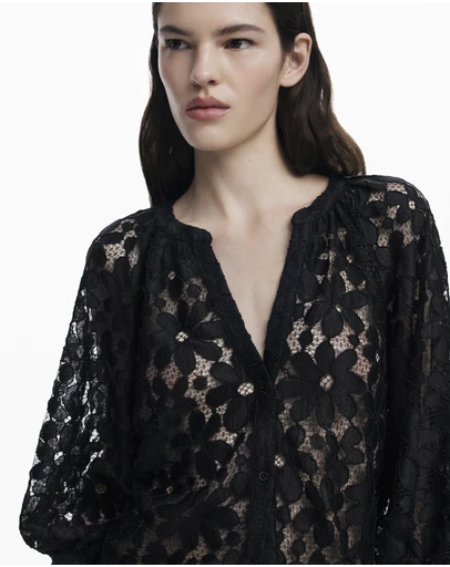Desigual - Cut-out blouse