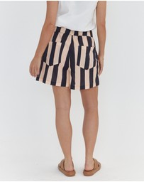 ALEXANDRA - Raz Shorts Navy & Peach Stripe