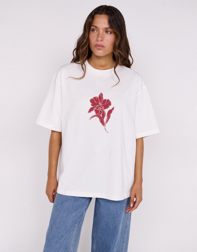 Staple the Label - Bloom Oversized Graphic Tee