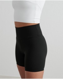 Aim'n - Sense Midi Biker Shorts