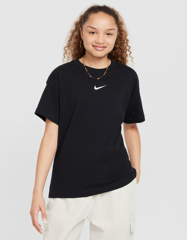Nike - Sportswear Essential T-Shirt - Teens