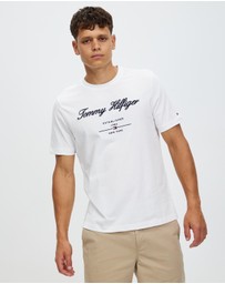 Tommy Hilfiger - Script Logo Tee