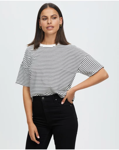 Atmos&Here - Alivia Relaxed Short Sleeve Tee