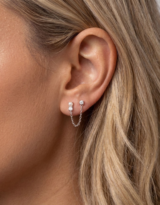 HOUSE OF SLANI - Dainty Silver Sophia earrings