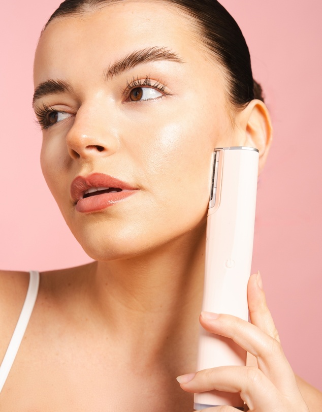 Kahlia Skin - Ultrasonic Dermaplaner
