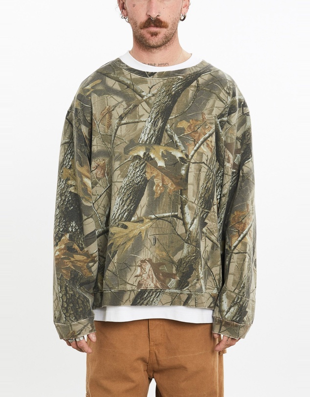 Vintage by The Real Deal - Pre Loved - Vintage Realtree Camo Sweatshirt